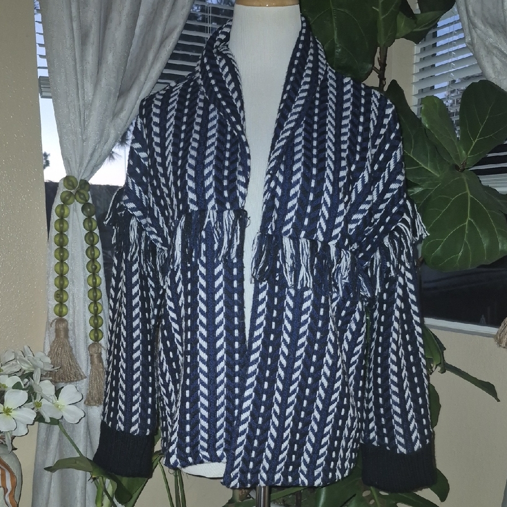 Cupcakes & Cashmere Navy and Cream Teddy Jacket